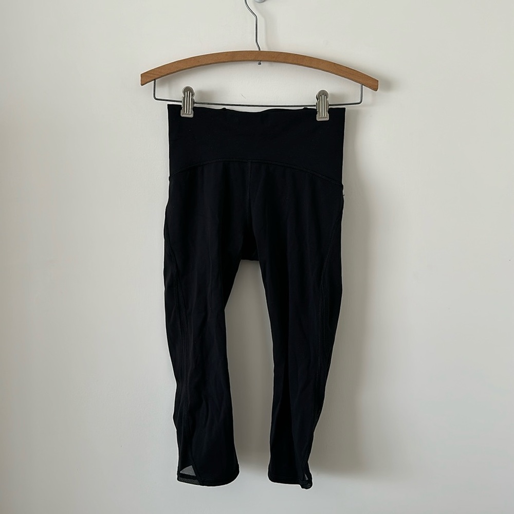 Lululemon Cropped Leggings Size 4